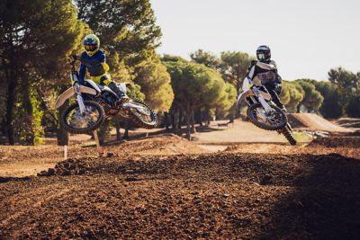 MY2025モトクロスモデル4機種を発表 | Husqvarna 日本